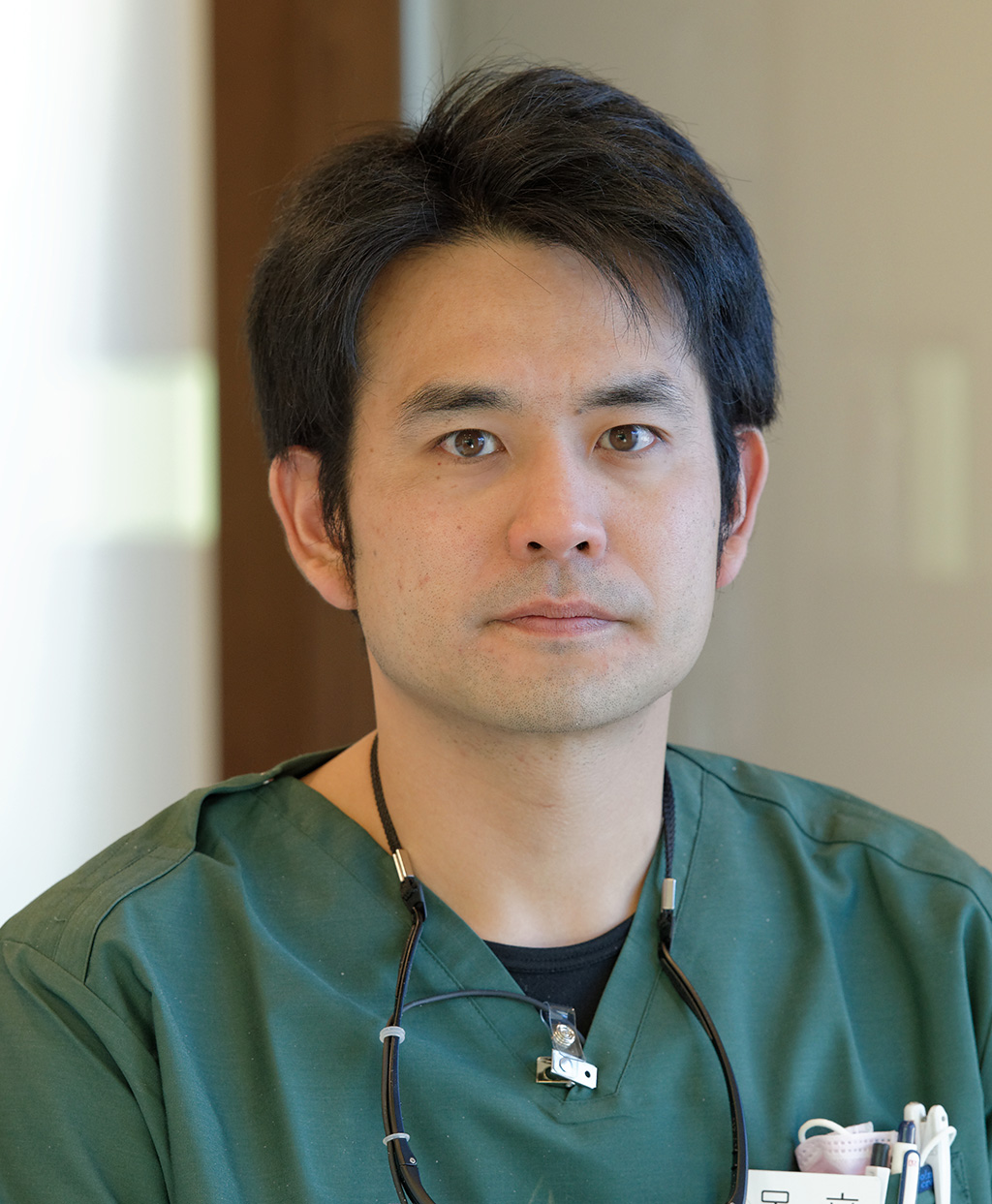 神奈川県綾瀬市・足立歯科医院・院長　足立　雄太